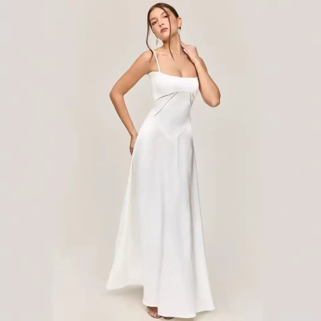 Vestido-Midi-Elegante-Lumiere-Modelo